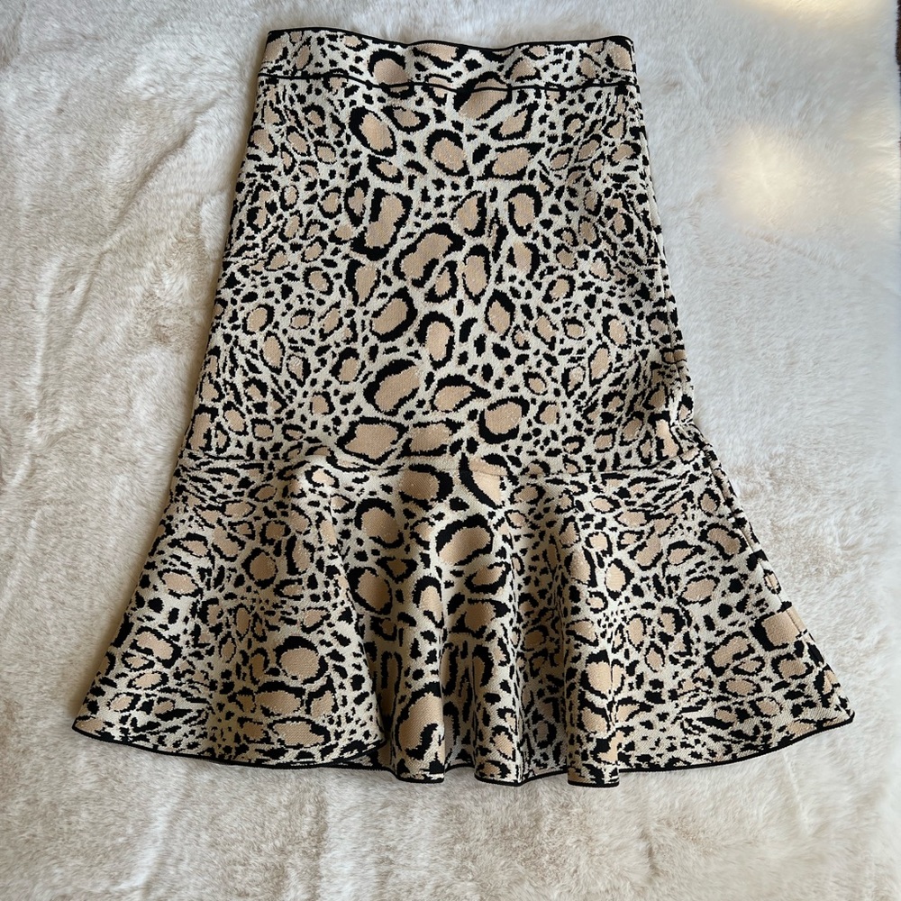 BCBG MAXAZRIALeopard thick material skirt